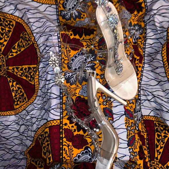 💜“Unicorn” Embellished Perspex Nude Satin Heels - Picture 3 of 4